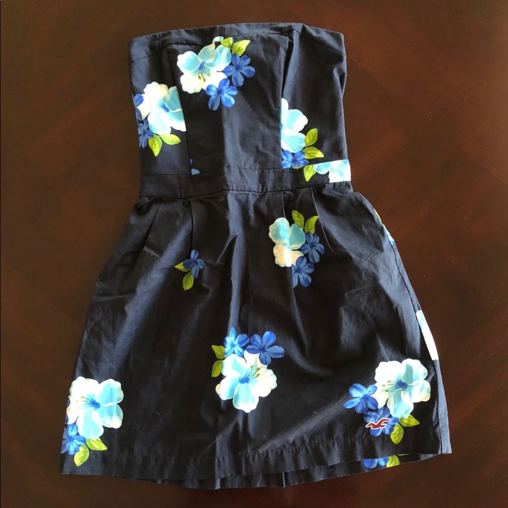 ♦️2/$20♦️ Tropical Hollister Dress